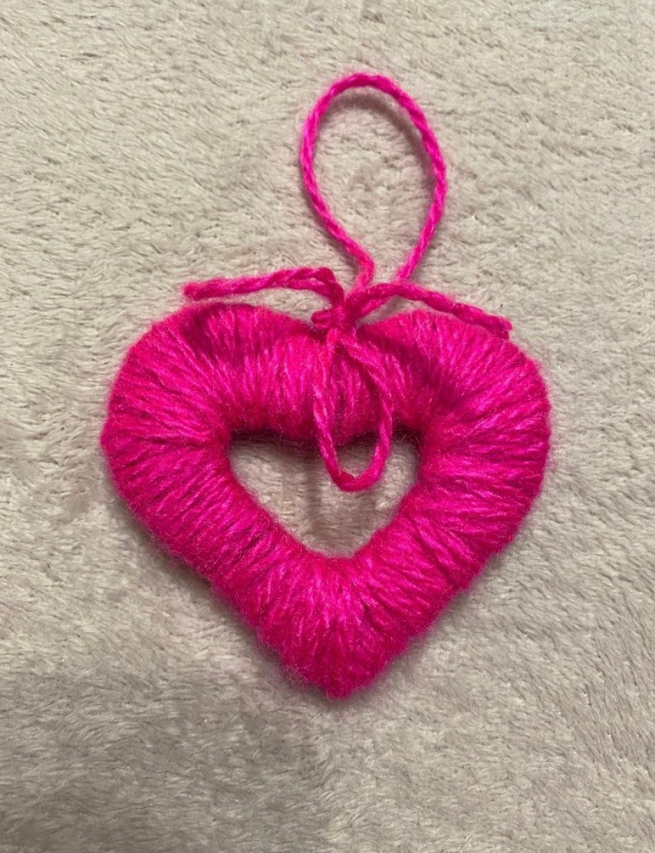 Сердечко из ниток