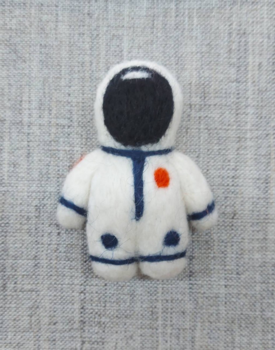 "Космонавт"