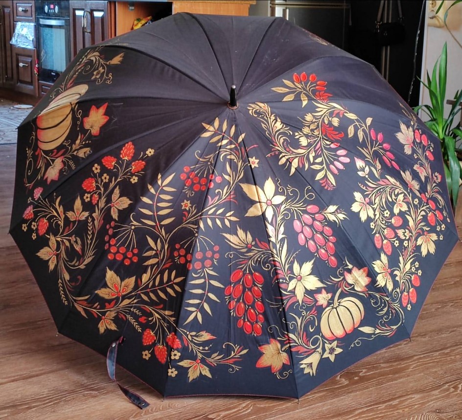 Традиционная Хохлома в современности.