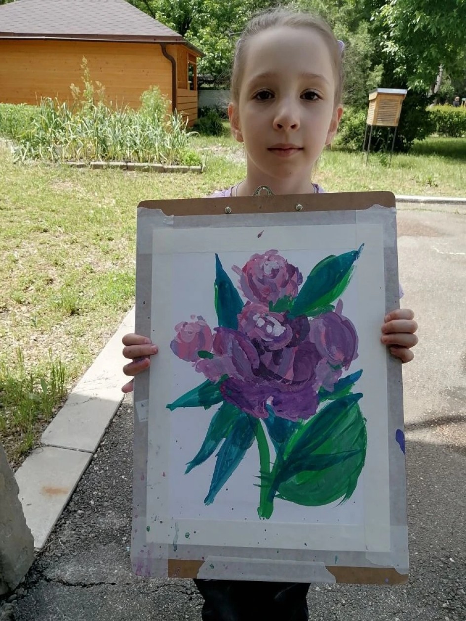 "Пионов цвет"