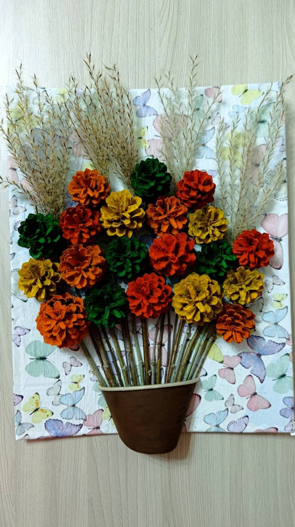 Букет из шишек
