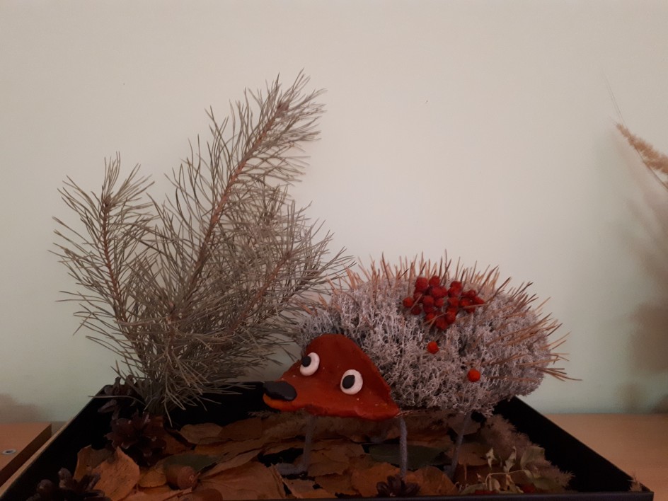 "Ежик на полянке"