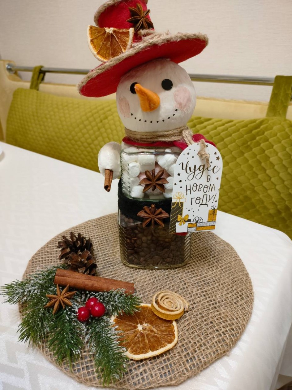 Самый вкусный снеговик