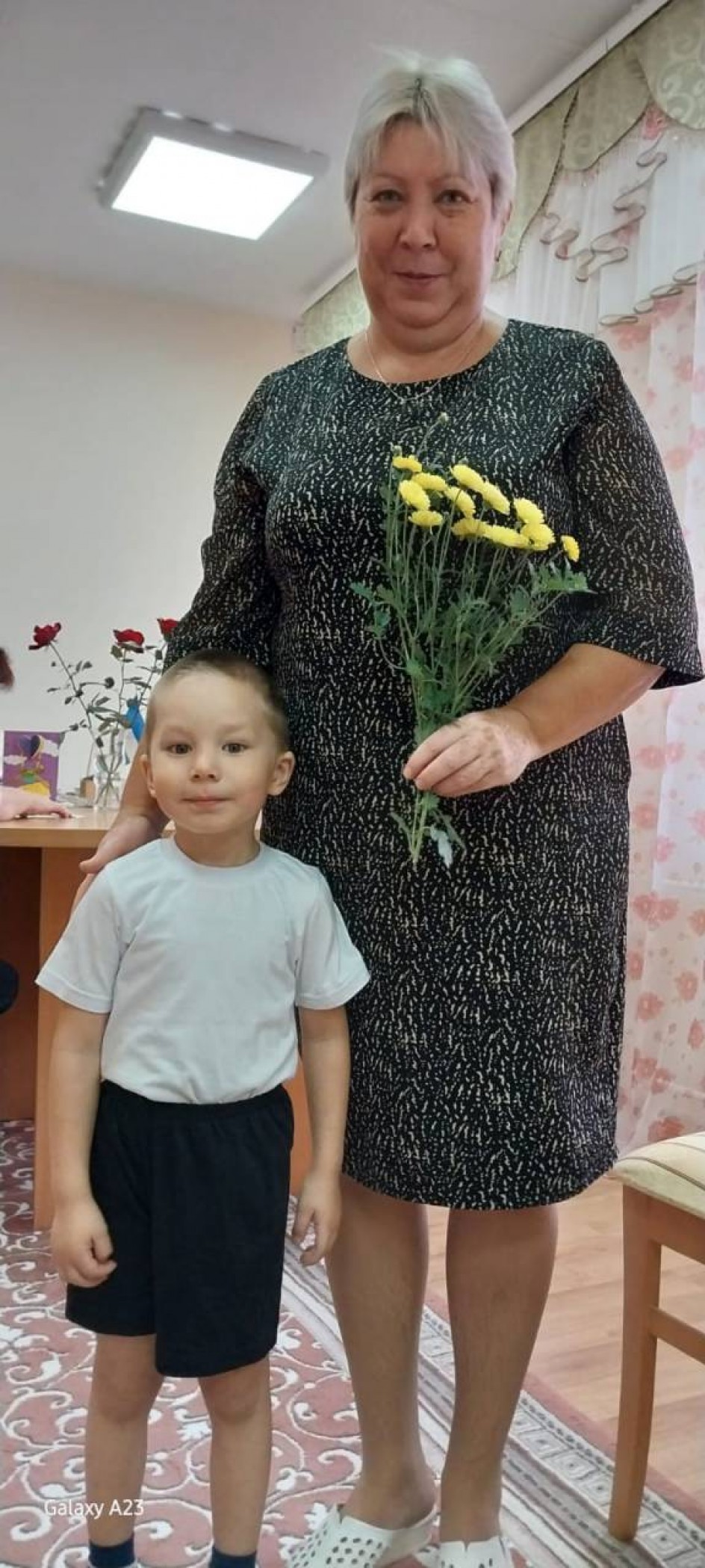 Цветок для любимой воспитательницы