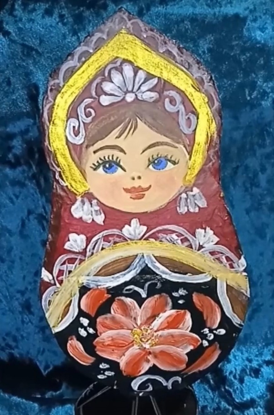 "Матрешка-неваляшка"