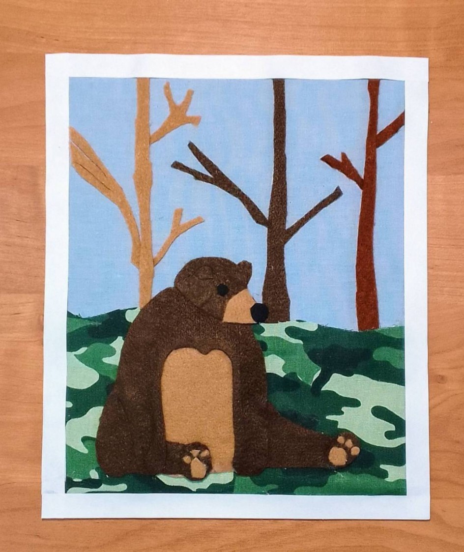Медведь в лесу