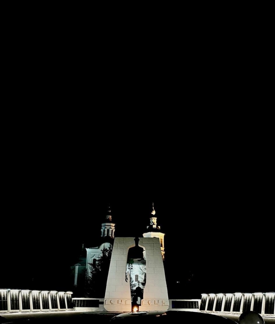 Их образ чтим, не забываем.