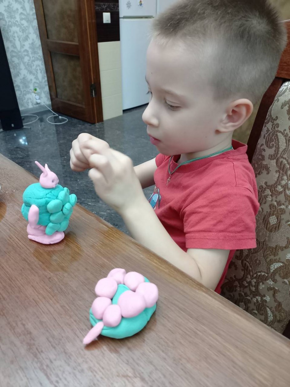 Робот на пульте управления