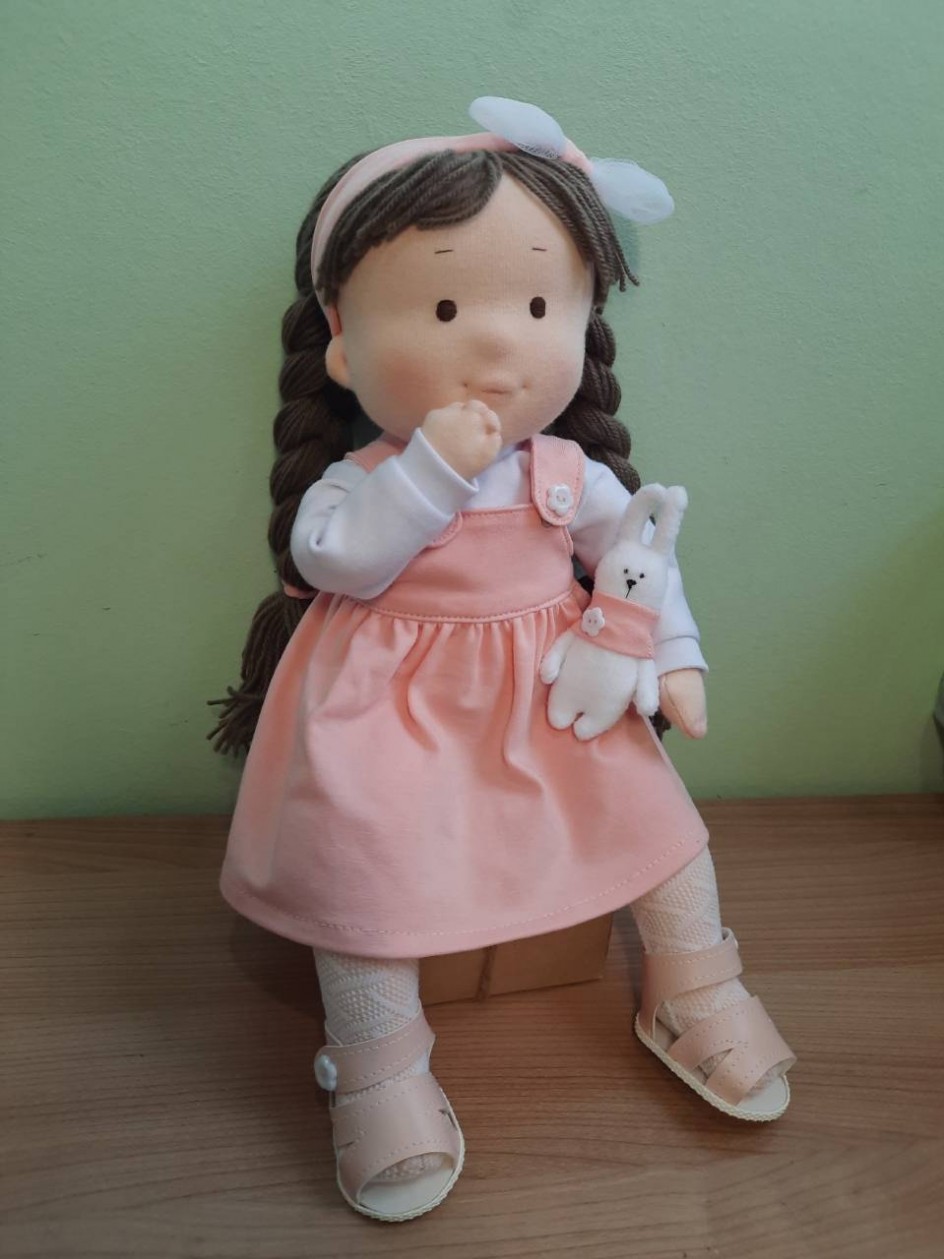 Кукла Маша