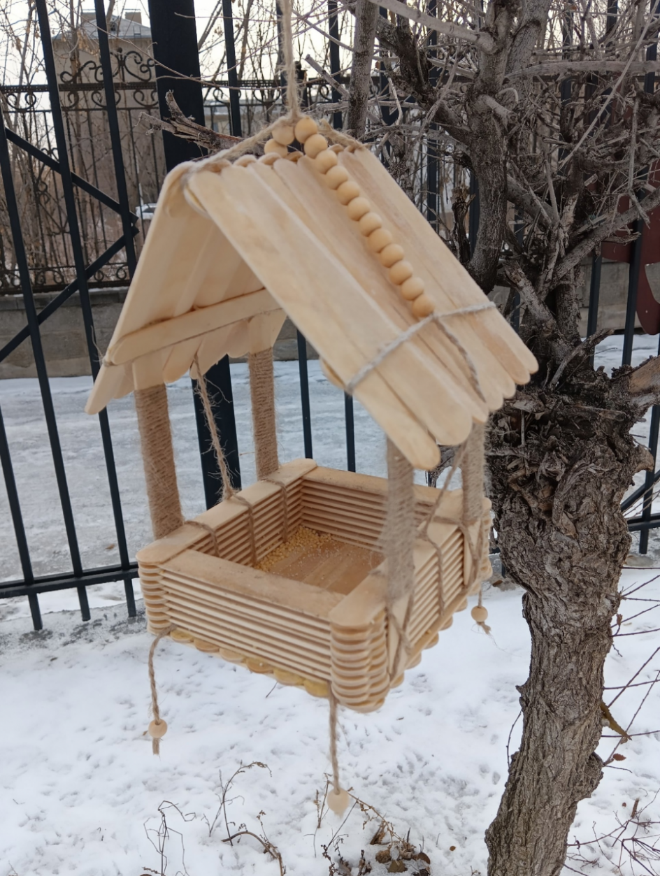 Кормушка для птиц