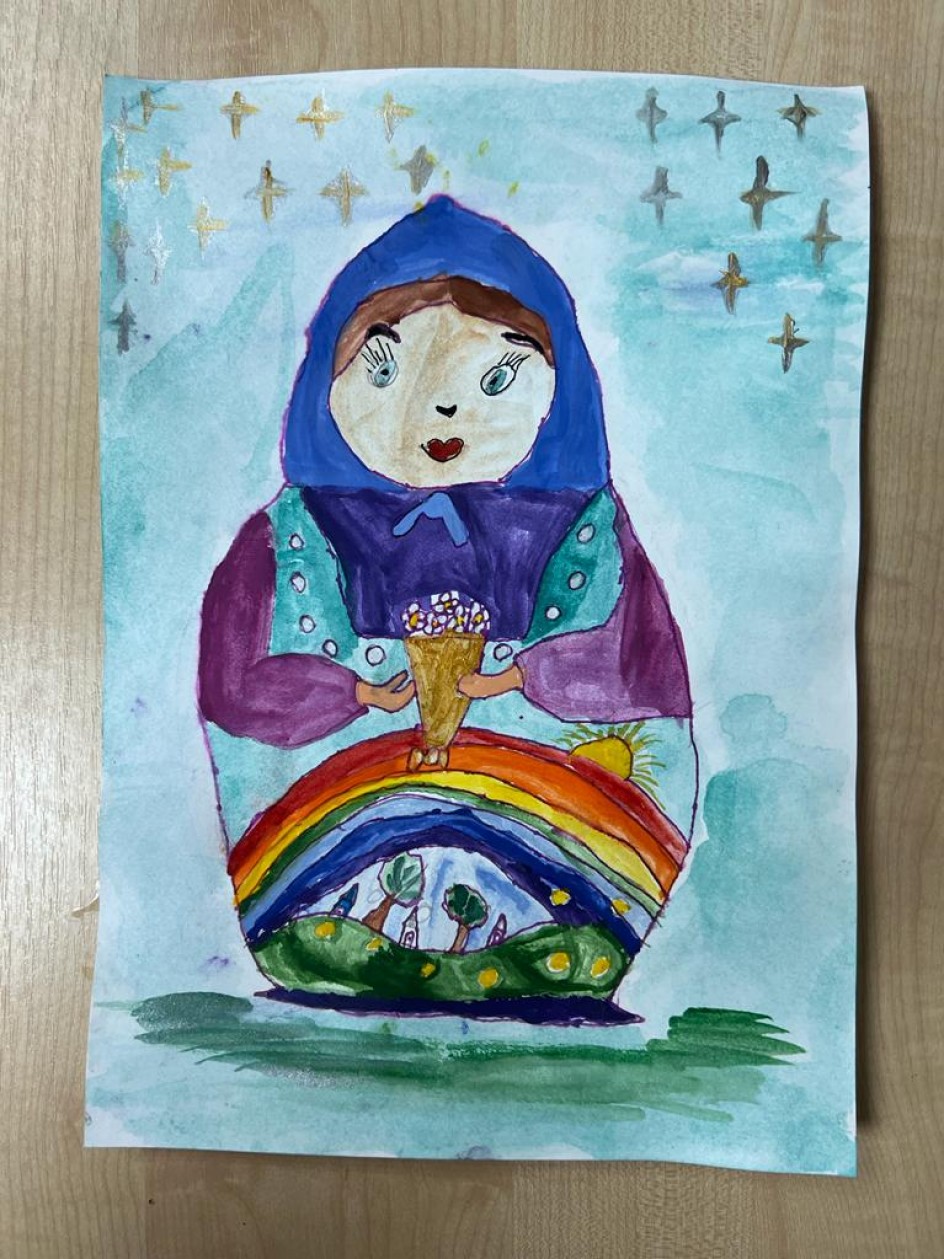 Матрёшка с букетом