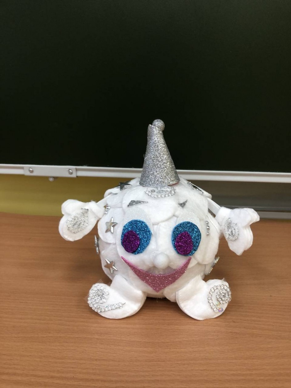 Новогодний смешарик