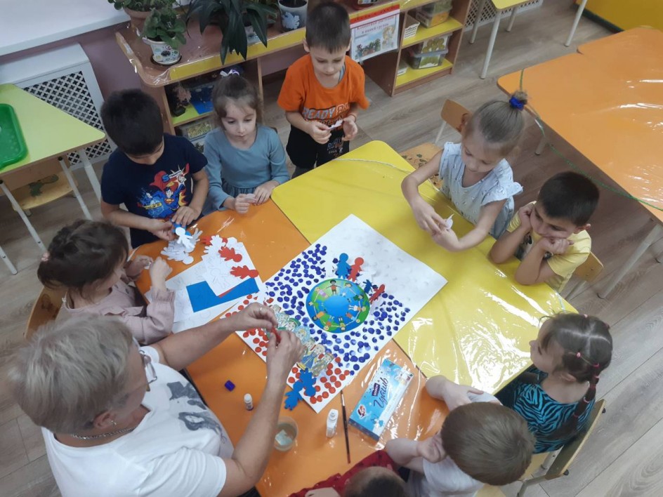 С днём Народного Единства