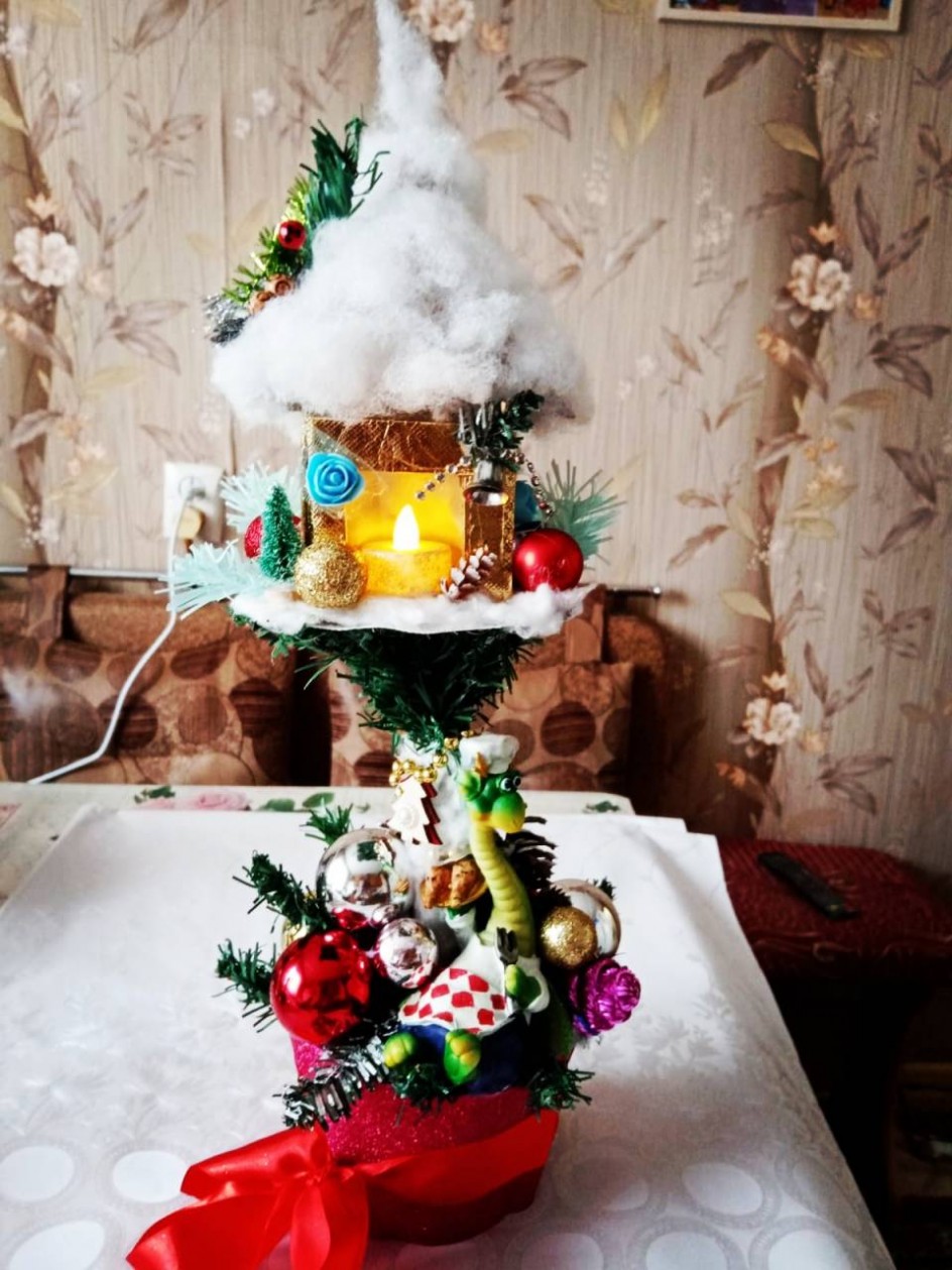 Новый год стучится к нам!