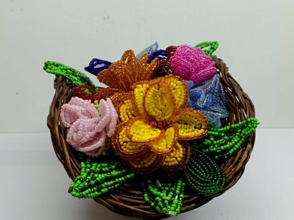 БУКЕТ ИЗ БИСЕРА