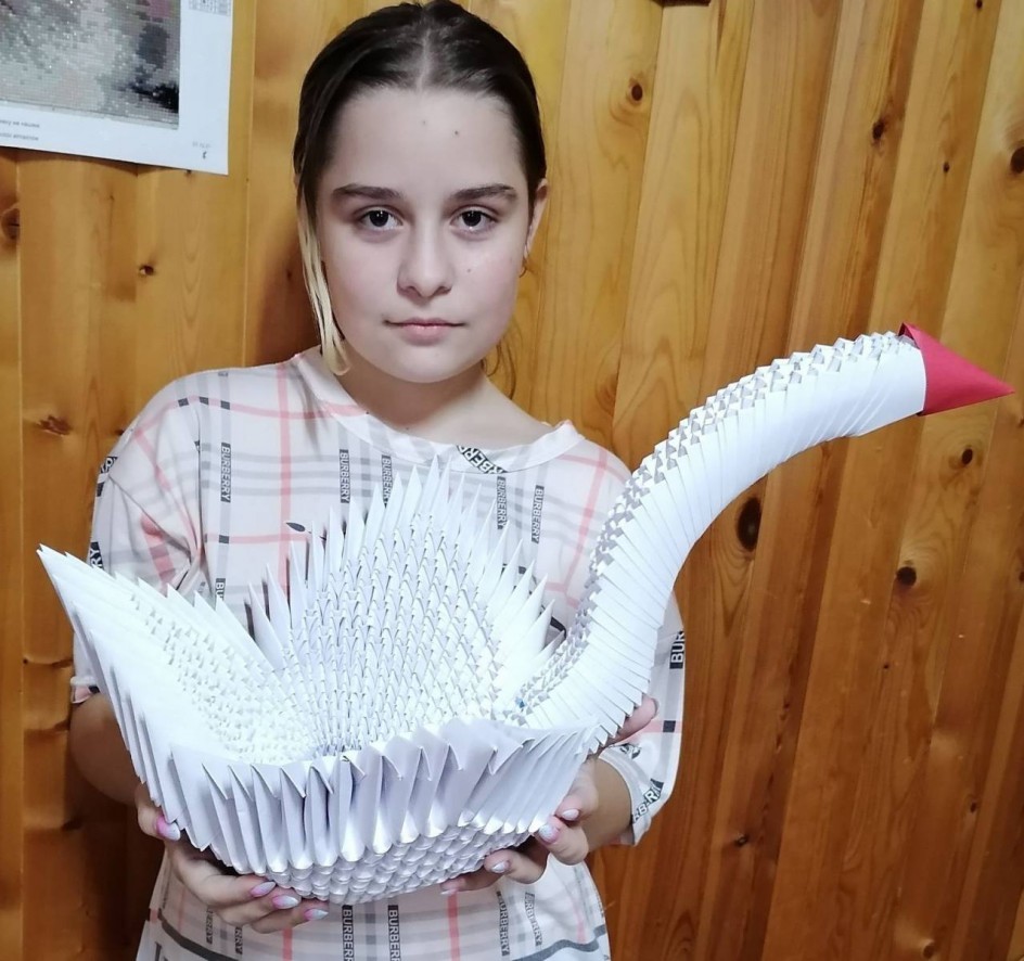 Поделка из бумаги "Гусь Гоша".