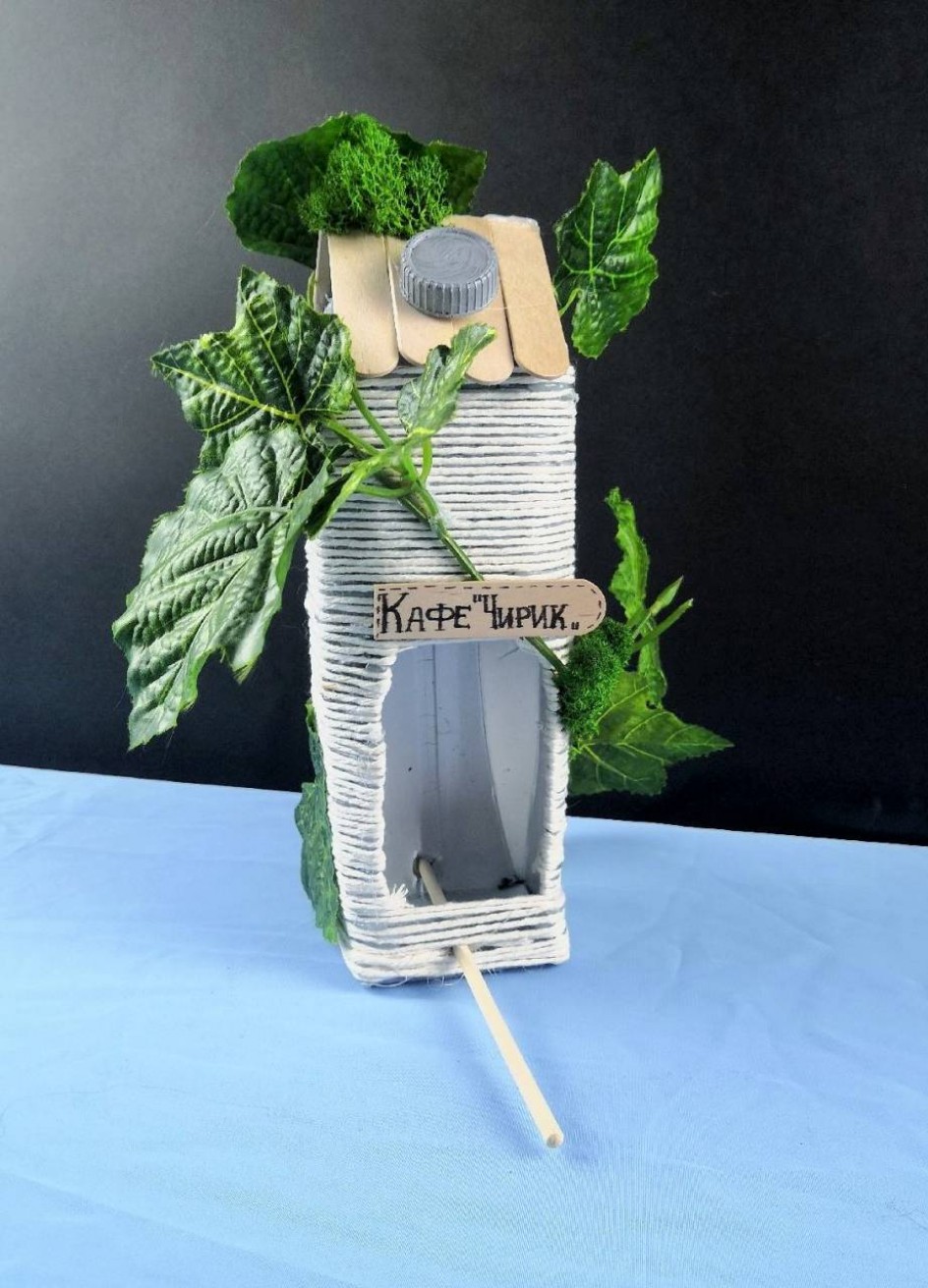 Поделка "Кормушка "Кафе Чирик"