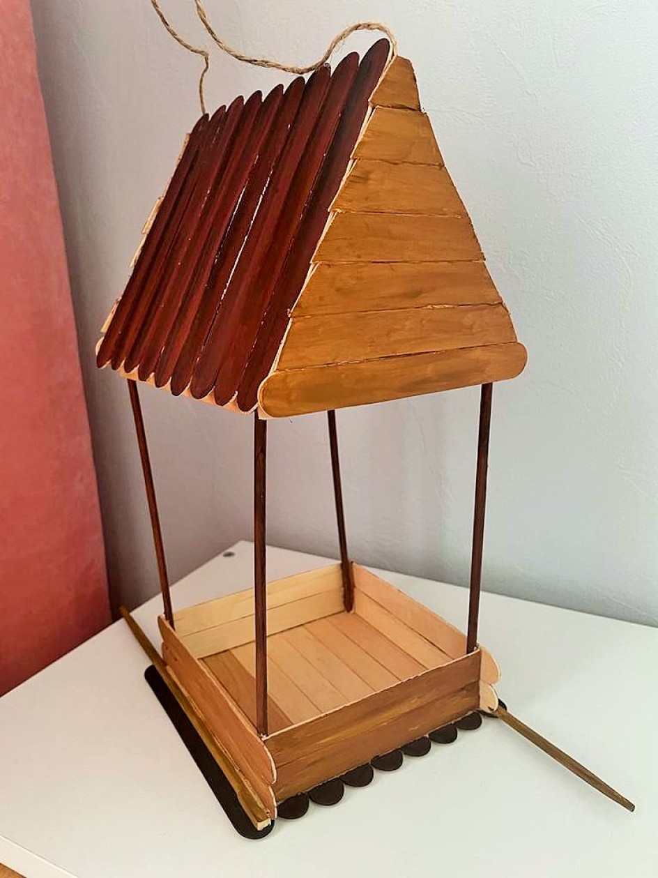 Кормушка "Птичья столовая"