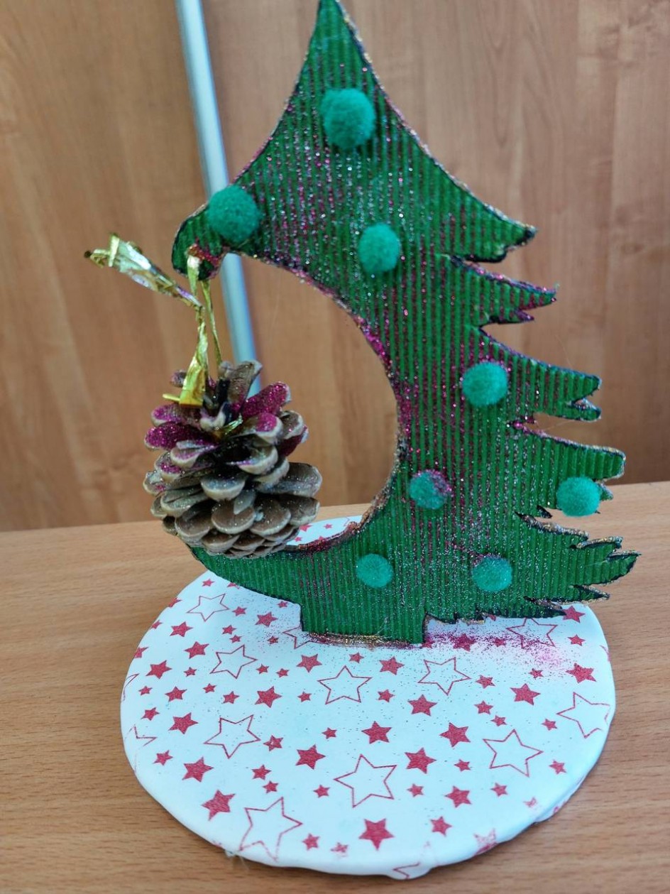 НОВОГОДНЯЯ ИГРУШКА