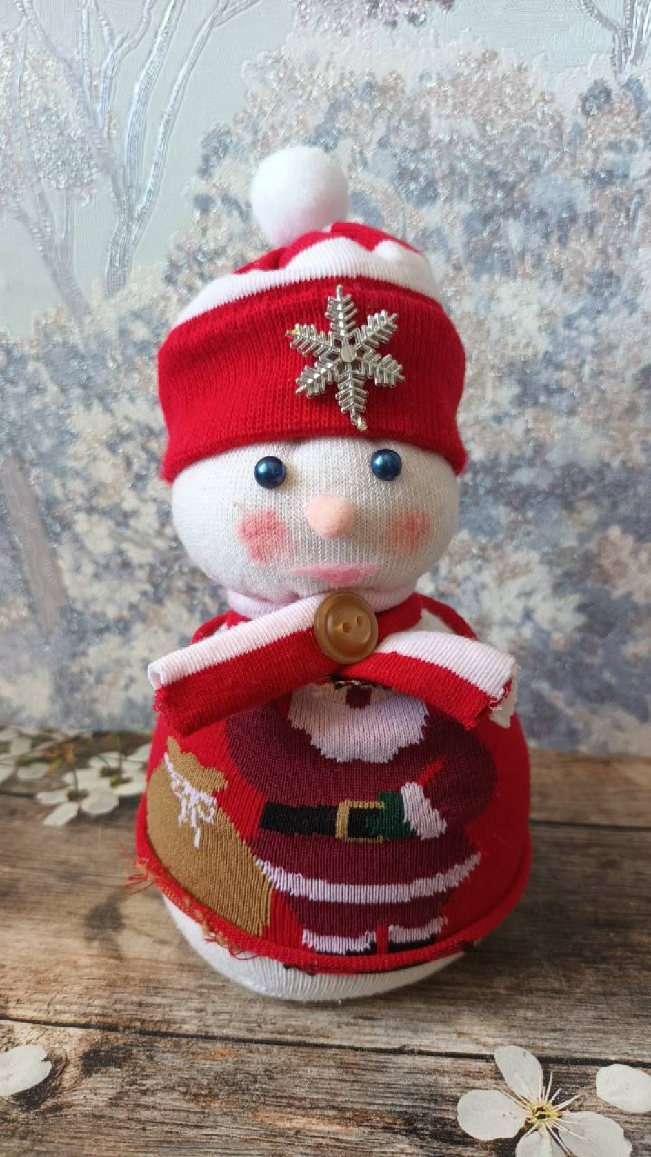 Новогодний снеговик