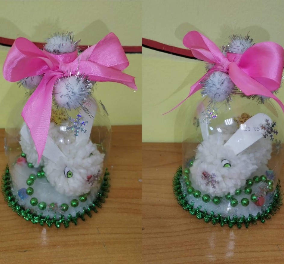 Зайчик в домике