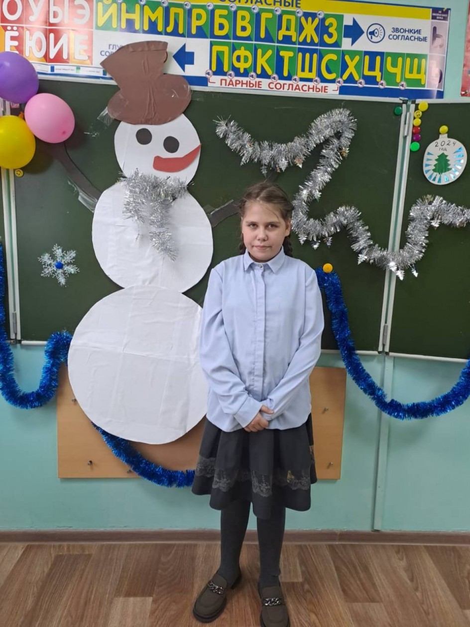 Веселый снеговик