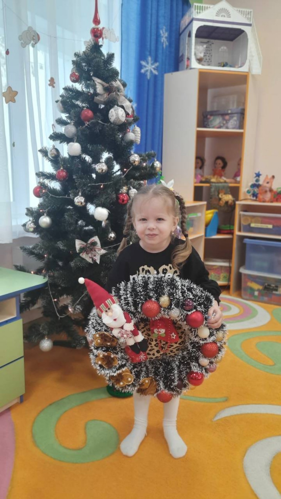 "Новогодний веночек"