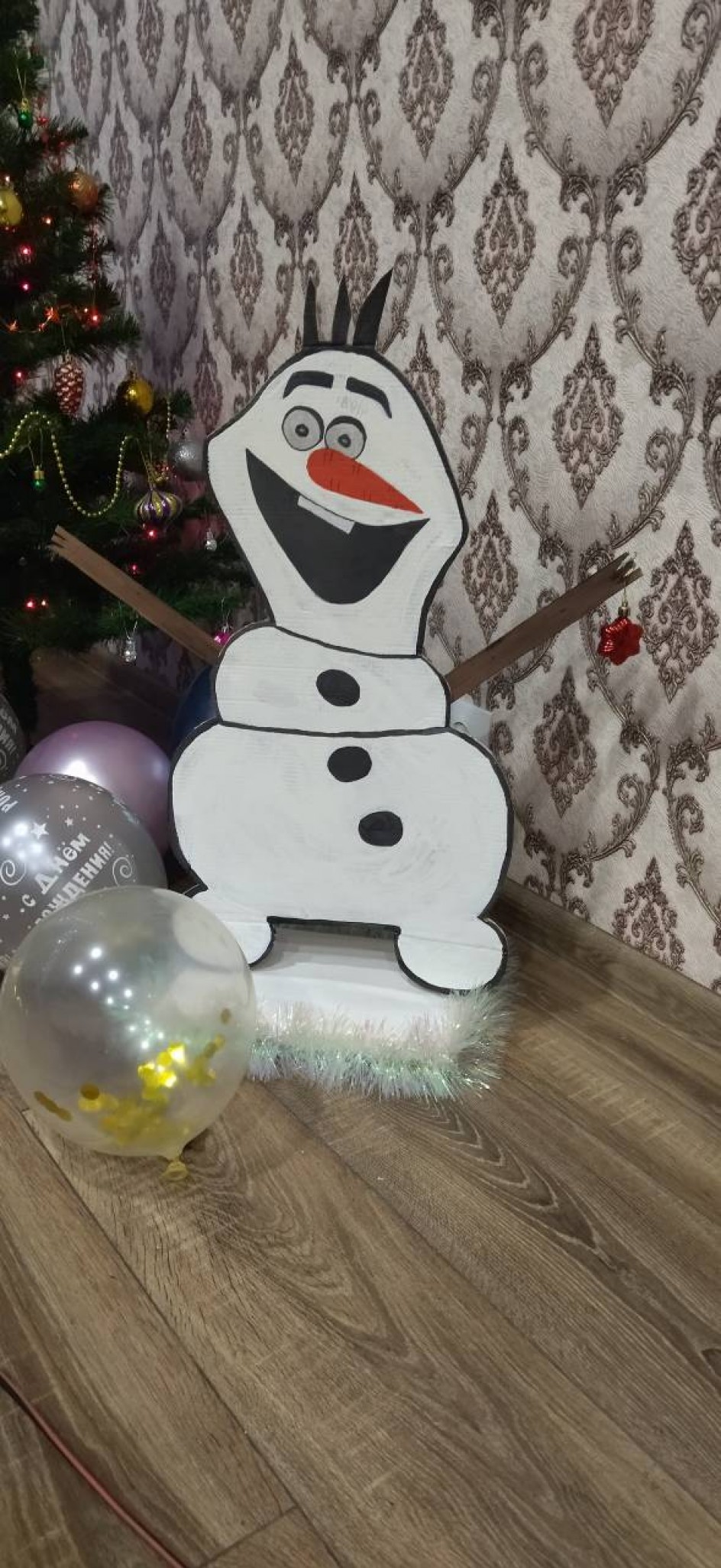 Весёлый снеговик