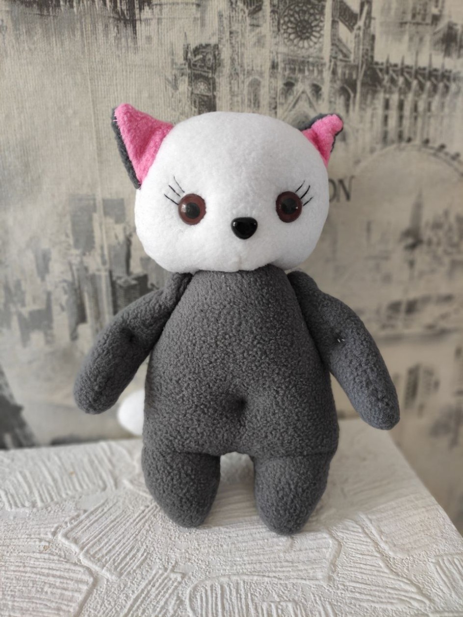 Кошка Соня