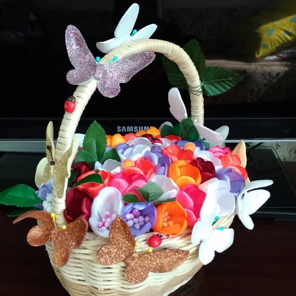 Корзина крокусов!