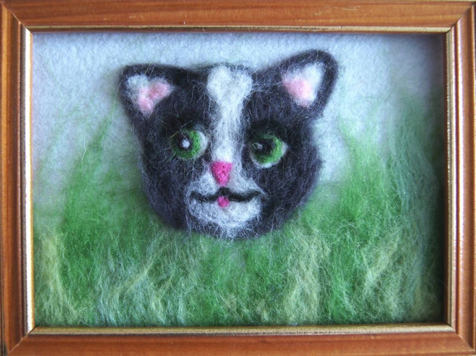"Кошачьи прятки"