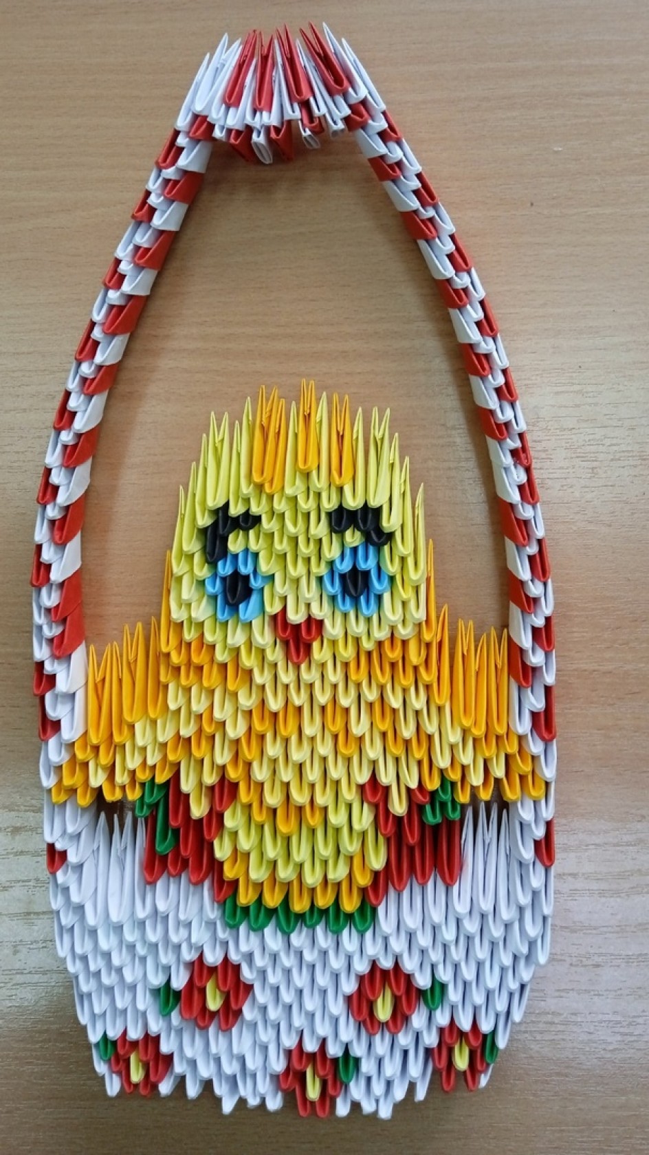 Панно "Цыплёнок в корзинке"