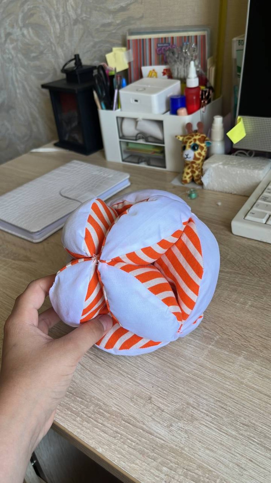 Мячик монтессори