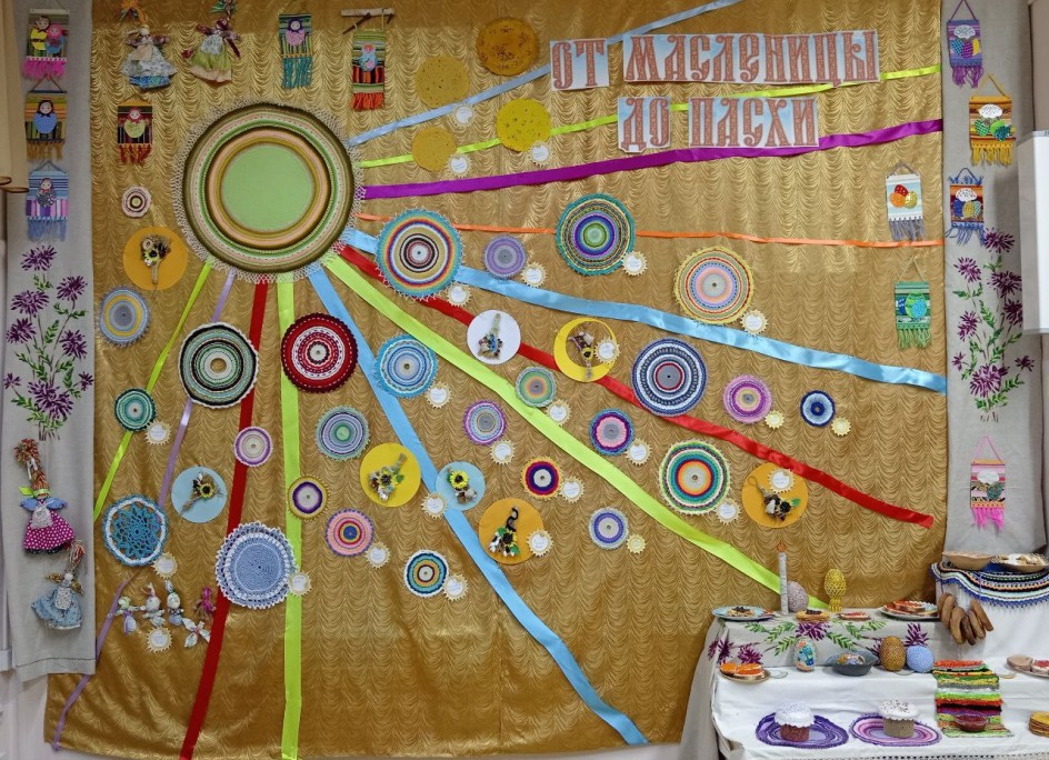 Выставка творческих работ детей "От Масленицы до Пасхи"