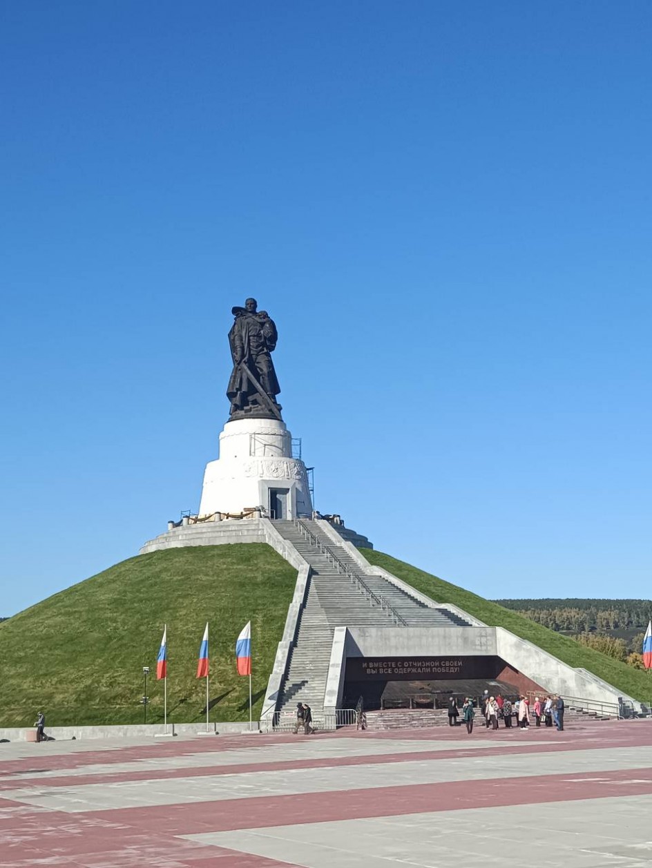 Мемориал Воину-Освободителю!