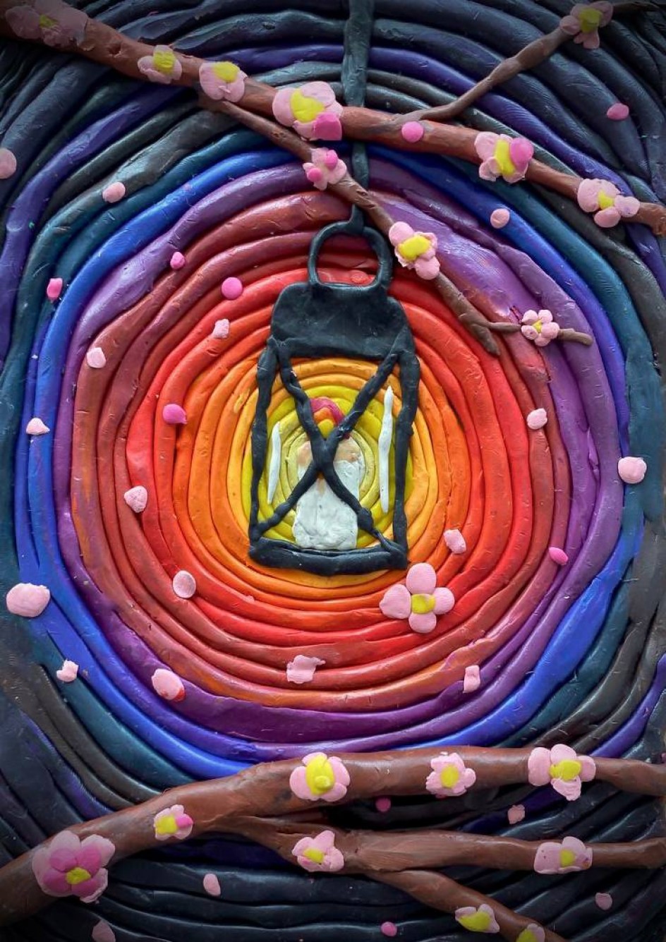 «Излучая свет»