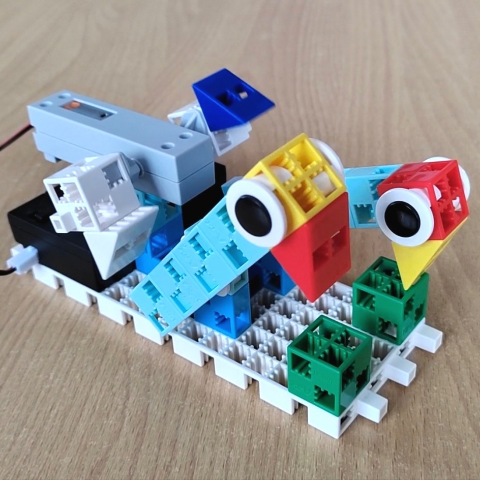 «Весёлые дятлы» (Азбука робототехники)