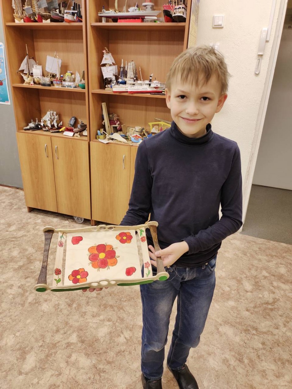 "Поднос для мамы"