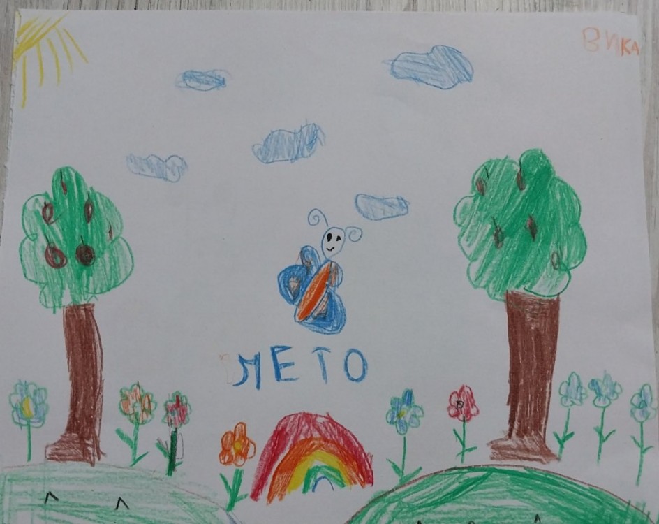 Летняя полянка после дождя