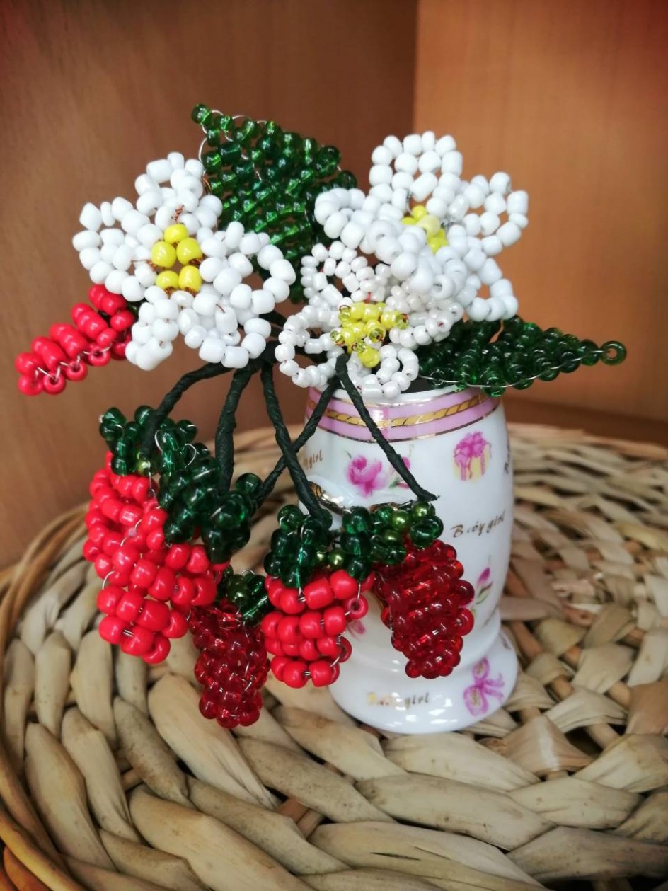 "Лесная земляника"
