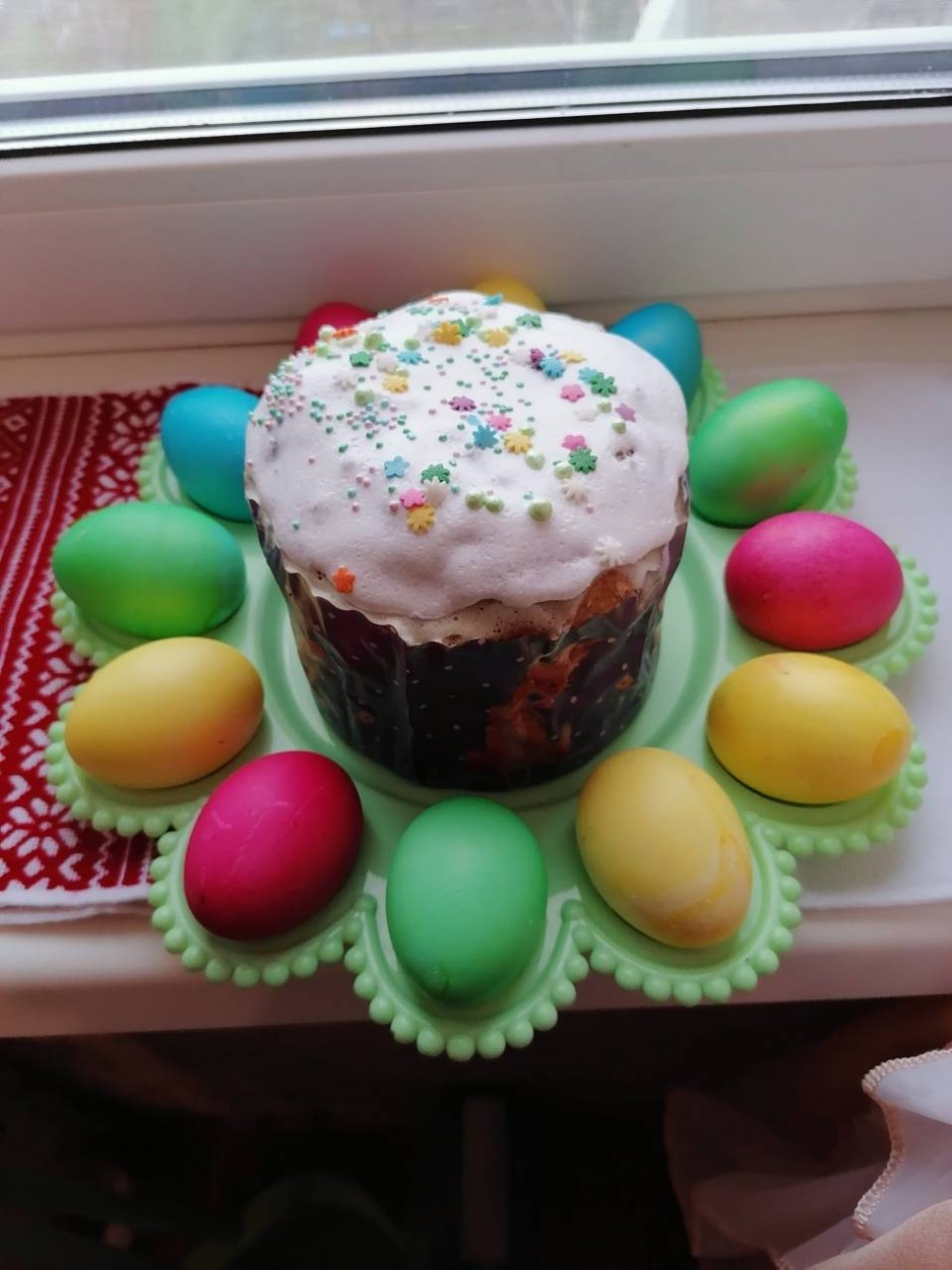 Кулич и яйца из папье-маше