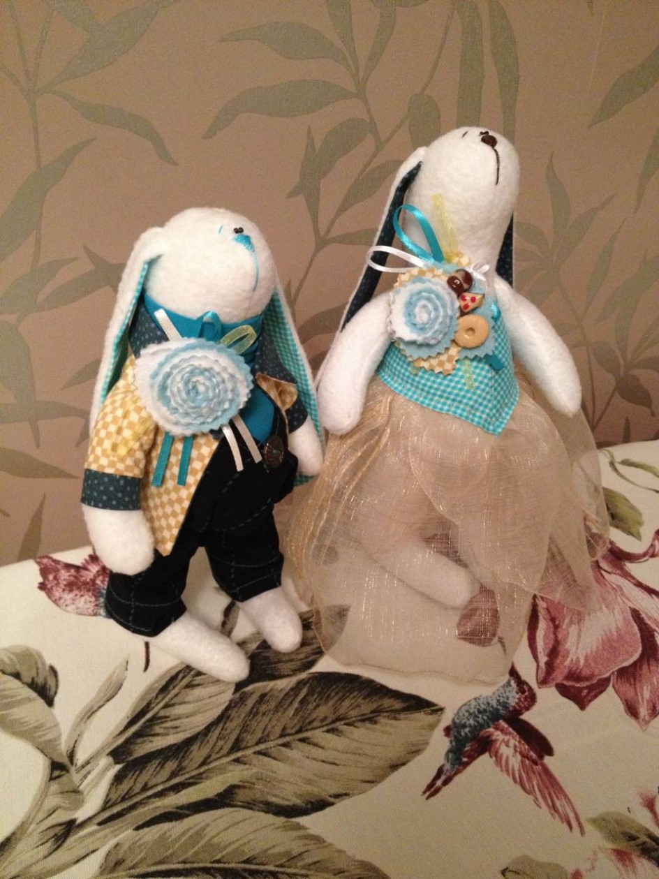 Семья Зайчишек