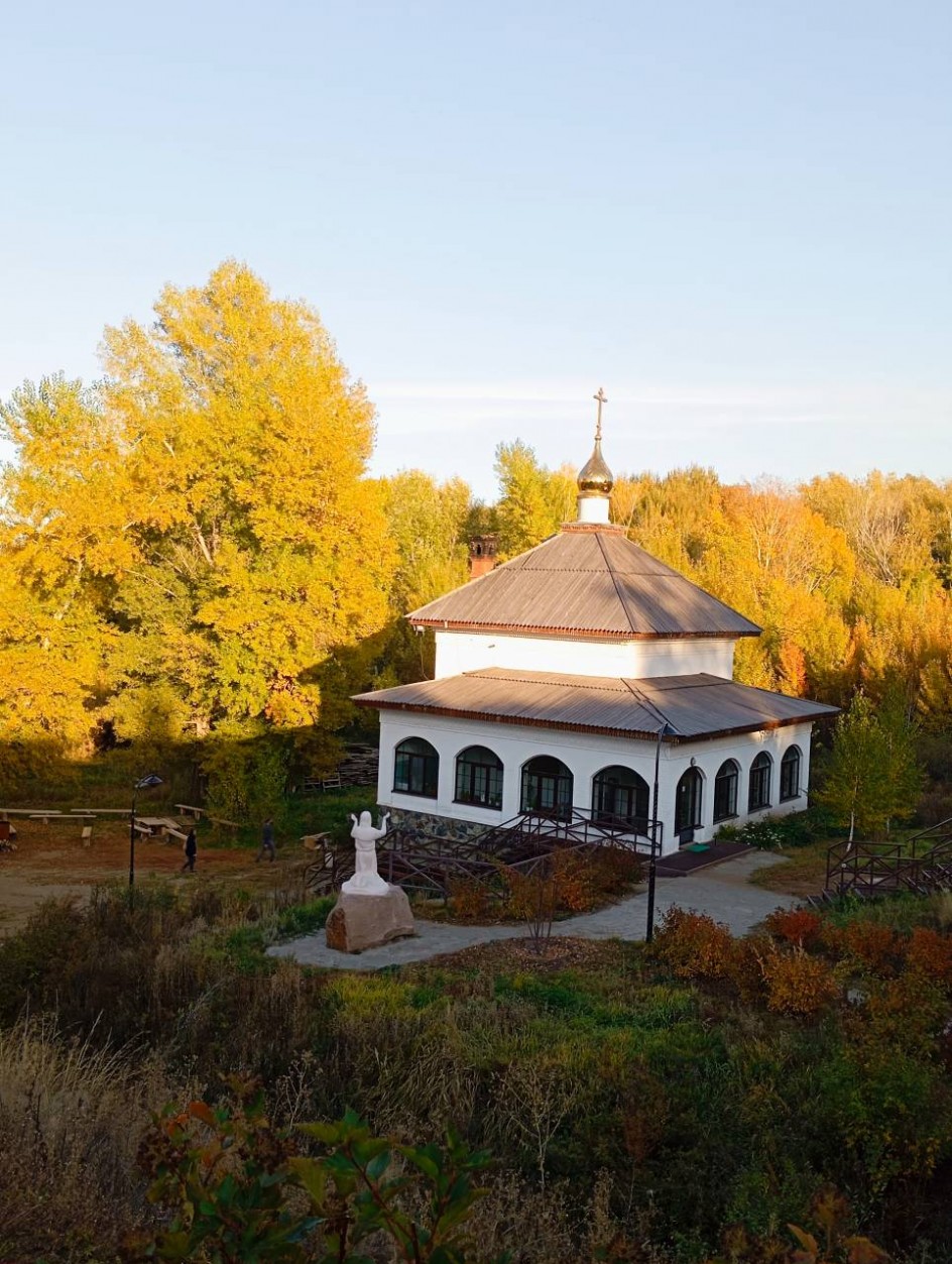 Осень в монастыре