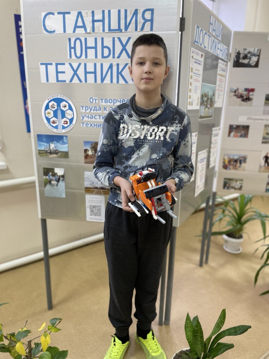 Робо-Погрузчик